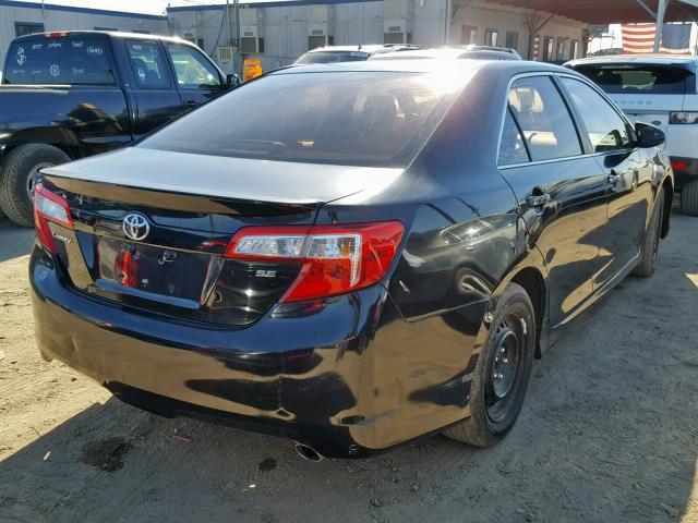 4T1BF1FK1EU804275 - 2014 TOYOTA CAMRY L შავი ფოტო 4