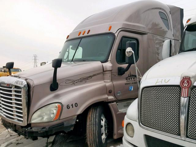 3AKJGLDR6ESFL4331 - 2014 FREIGHTLINER CASCADIA 1 TAN photo 2