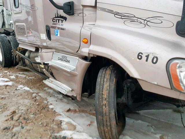 3AKJGLDR6ESFL4331 - 2014 FREIGHTLINER CASCADIA 1 TAN photo 9