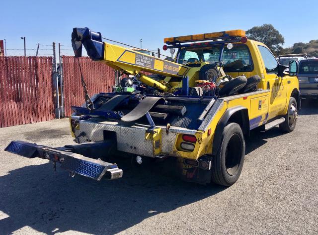 1FDAF56F82EB75903 - 2002 FORD F550 SUPER YELLOW photo 4