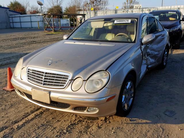 WDBUF65J73A115924 - 2003 MERCEDES-BENZ E 320 GOLD photo 2