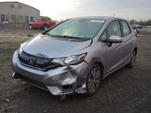 3HGGK5G71HM703853 - 2017 HONDA FIT EX GRAY photo 2