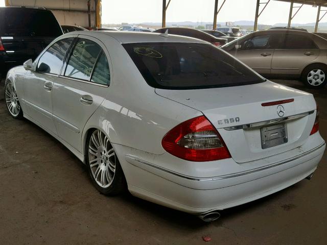 WDBUF72X27B008200 - 2007 MERCEDES-BENZ E 550 WHITE photo 3