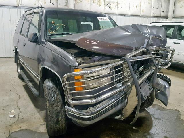 1GKEK13R1XJ720495 - 1999 GMC YUKON GRAY photo 1