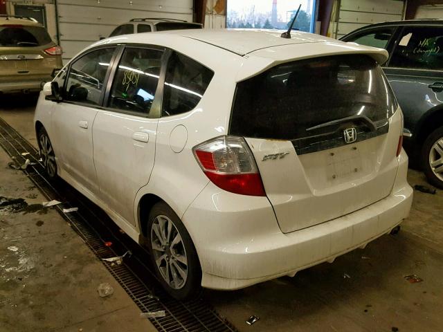 JHMGE8H59CC020814 - 2012 HONDA FIT SPORT WHITE photo 3