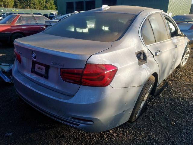 WBA8D9G50HNU58906 - 2017 BMW 330 XI WHITE photo 4