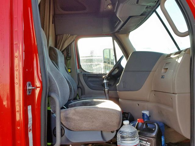 1FUJGLDR4CSBF1465 - 2012 FREIGHTLINER CASCADIA 1 RED photo 5