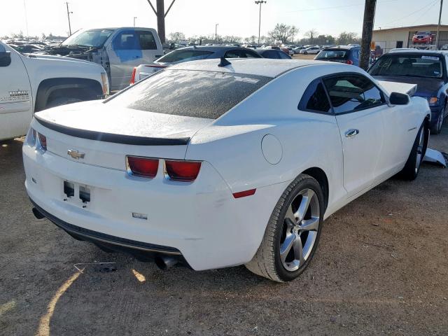 2G1FE1E38D9233763 - 2013 CHEVROLET CAMARO LS WHITE photo 4