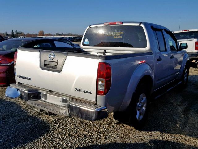 1N6AD07W69C425198 - 2009 NISSAN FRONTIER C SILVER photo 4