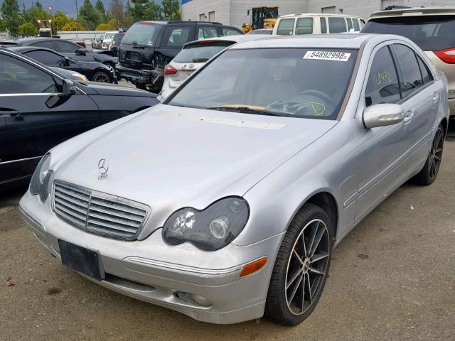 WDBRF61J82E008383 - 2002 MERCEDES-BENZ C 240 SILVER photo 2