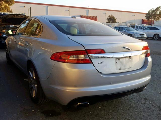 SAJWA0FA3AHR56357 - 2010 JAGUAR XF LUXURY SILVER photo 3