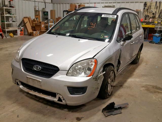 KNAFG526887182440 - 2008 KIA RONDO LX SILVER photo 2