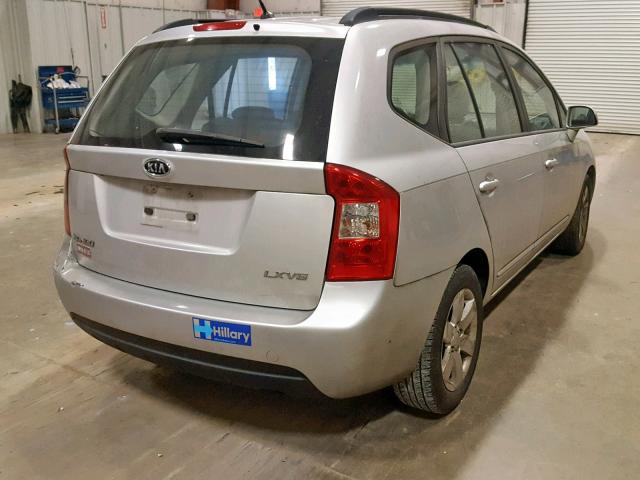 KNAFG526887182440 - 2008 KIA RONDO LX SILVER photo 4