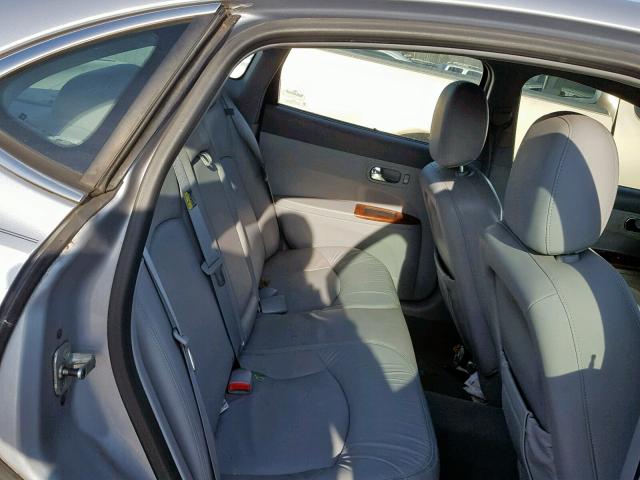 2G4WD532551314694 - 2005 BUICK LACROSSE C SILVER photo 6