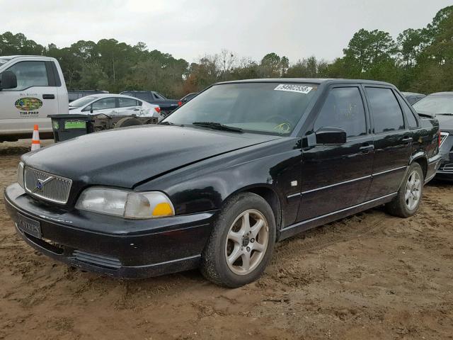 YV1LS55AXX2611376 - 1999 VOLVO S70 BLACK photo 2