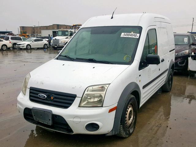 NM0LS7DN1AT027436 - 2010 FORD TRANSIT CO WHITE photo 2