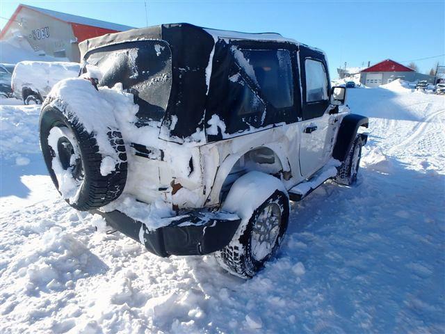 1J8FA24177L225068 - 2007 JEEP WRANGLER X WHITE photo 4