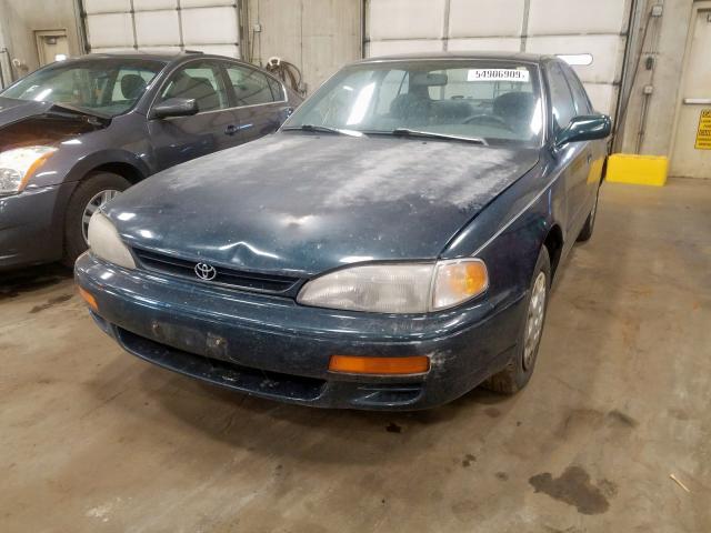 4T1SK12E0SU573358 - 1995 TOYOTA CAMRY LE GREEN photo 2