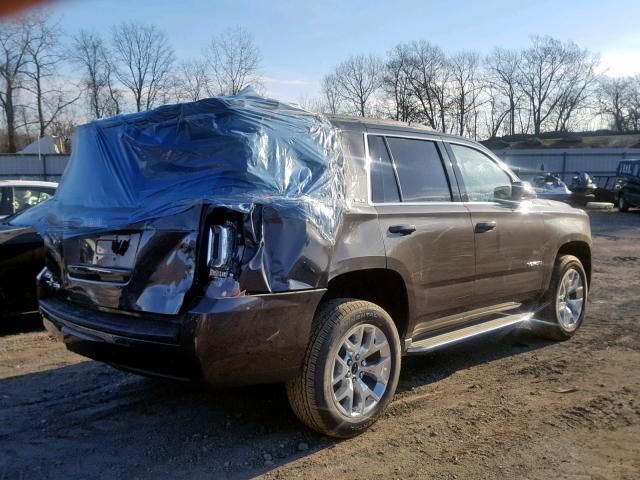 1GKS2AKC1JR340985 - 2018 GMC YUKON SLE GRAY photo 4