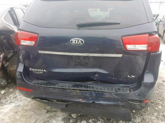 KNDMB5C12F6041619 - 2015 KIA SEDONA LX BLUE photo 9