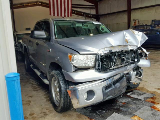 5TFEY5F13BX106156 - 2011 TOYOTA TUNDRA CRE SILVER photo 1