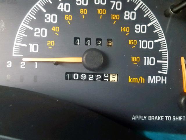 1G2WP52K11F256670 - 2001 PONTIAC GRAND PRIX RED photo 8