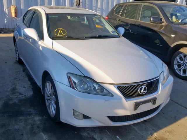 JTHCK262075013371 - 2007 LEXUS IS 250 WHITE photo 1