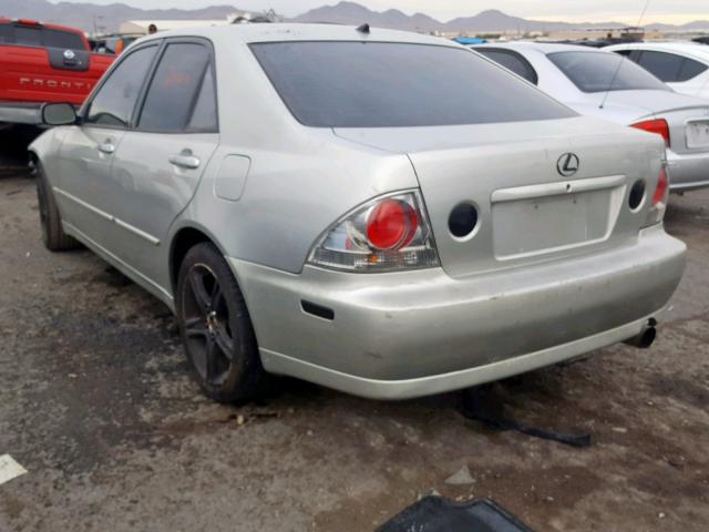 JTHBD192320053302 - 2002 LEXUS IS 300 SILVER photo 3