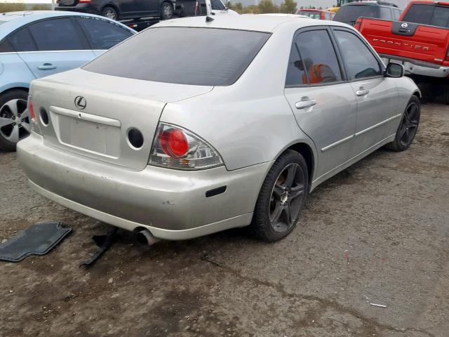 JTHBD192320053302 - 2002 LEXUS IS 300 SILVER photo 4