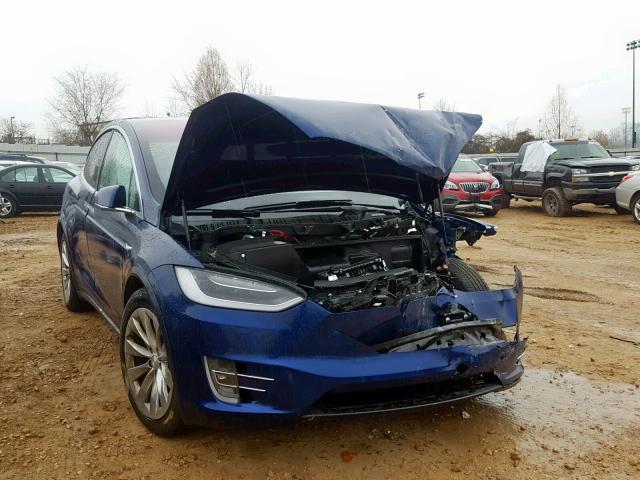 5YJXCDE29JF089710 - 2018 TESLA MODEL X BLUE photo 1