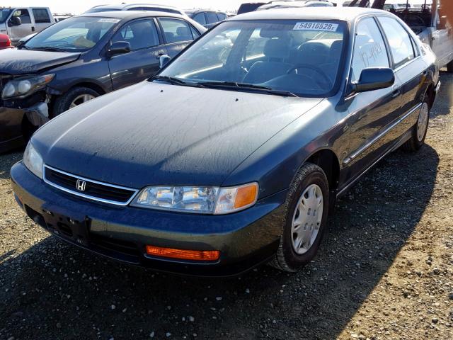 1HGCD5681VA177204 - 1997 HONDA ACCORD VAL GREEN photo 2