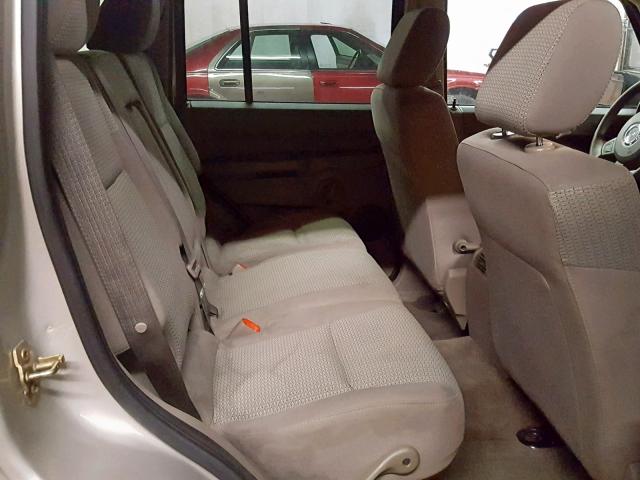 1J8HG48K57C501415 - 2007 JEEP COMMANDER SILVER photo 6