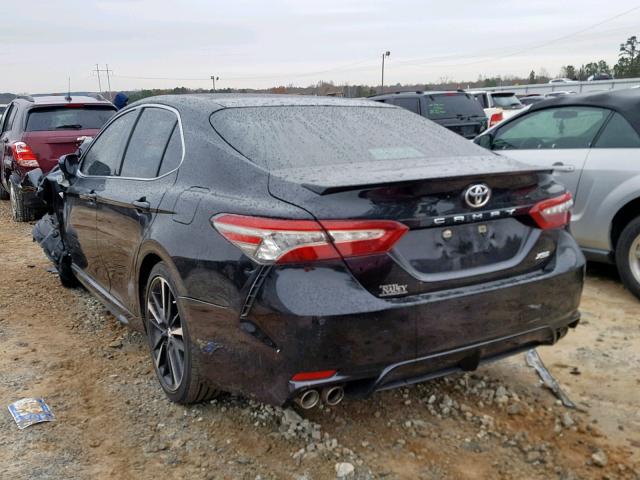 4T1B61HK7JU133525 - 2018 TOYOTA CAMRY XSE BLACK photo 3