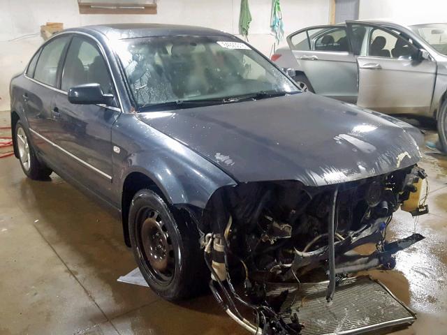 WVWRH63B04P056520 - 2004 VOLKSWAGEN PASSAT GLX 蓝色 照片 1