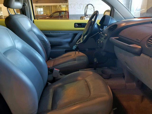 3VWCS21C31M407611 - 2001 VOLKSWAGEN NEW BEETLE YELLOW photo 5