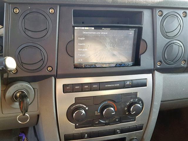 1J8HG48K86C270878 - 2006 JEEP COMMANDER SILVER photo 9