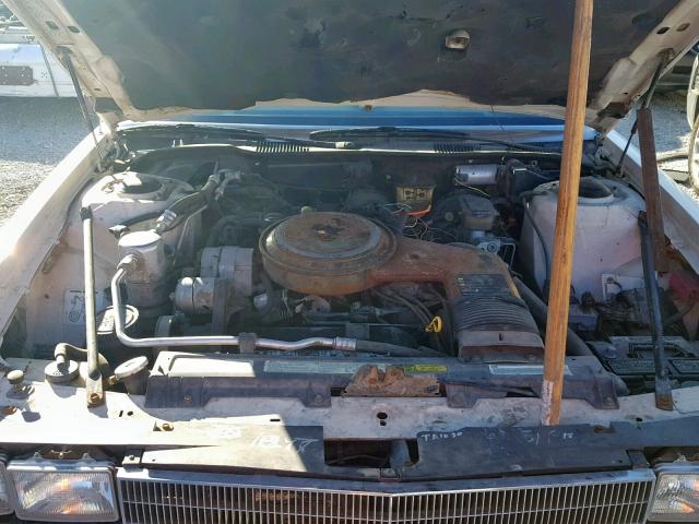 1G6CD6981F4202850 - 1985 CADILLAC DEVILLE WHITE photo 9