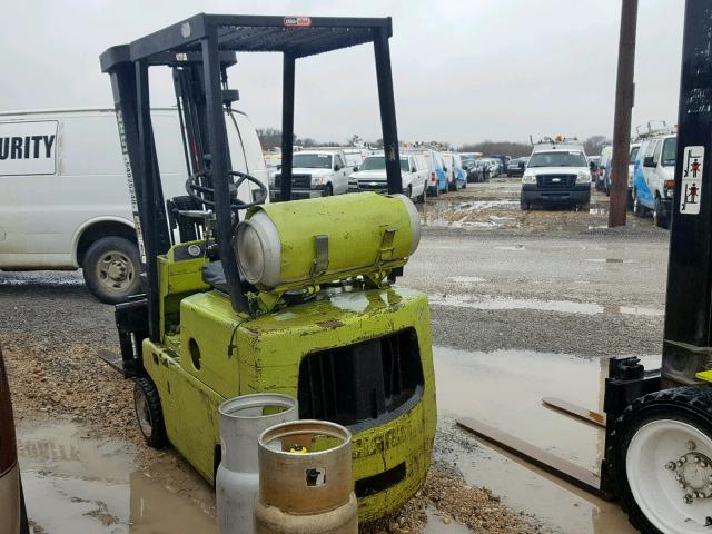 2354776155FA - 2000 CLAR FORKLIFT GREEN photo 3