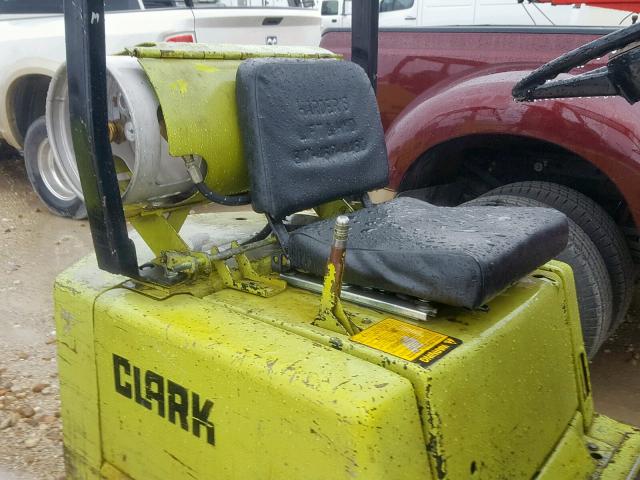 2354776155FA - 2000 CLAR FORKLIFT 绿色 照片 6