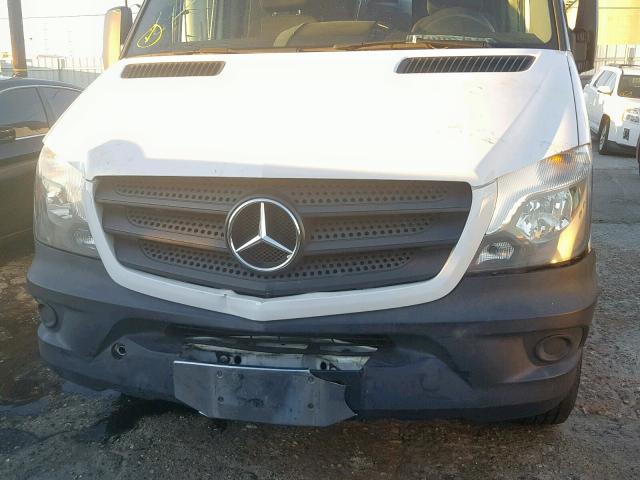 WD3PE8CC3E5911271 - 2014 MERCEDES-BENZ SPRINTER 2 WHITE photo 9