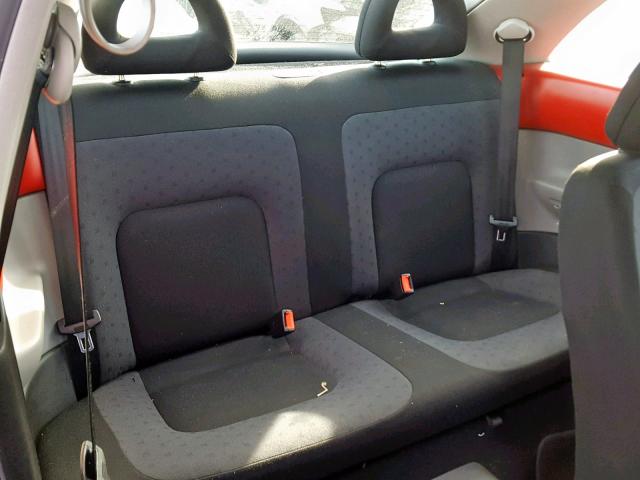 3VWBB61C4WM049588 - 1998 VOLKSWAGEN NEW BEETLE Qırmızı foto 6