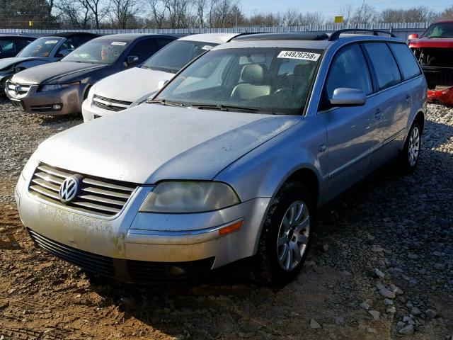 WVWVD63B43E132633 - 2003 VOLKSWAGEN PASSAT GLS SILVER photo 2