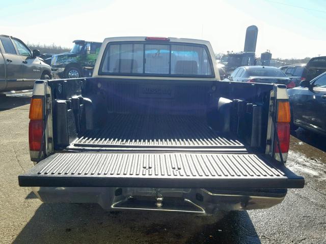 1N6SD11S8VC431580 - 1997 NISSAN TRUCK BASE SILVER photo 6