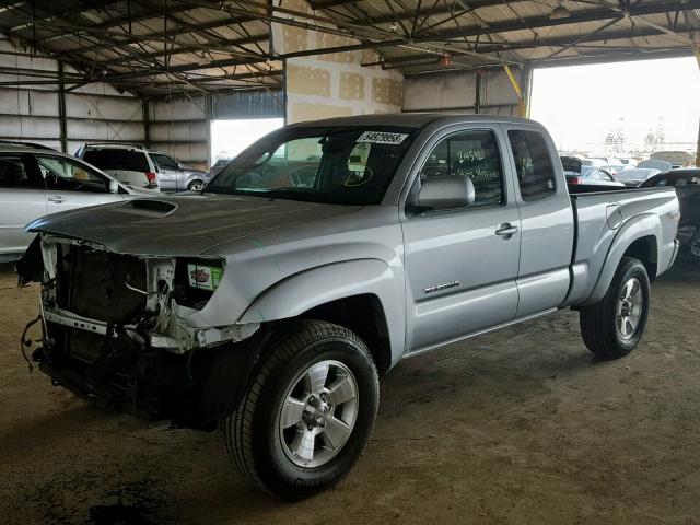 5TETU62N55Z119442 - 2005 TOYOTA TACOMA PRE GRAY photo 2