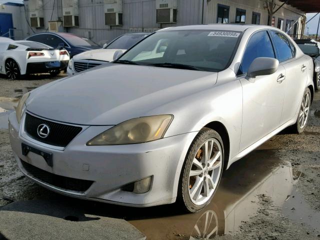 JTHBK262372042425 - 2007 LEXUS IS 250 SILVER photo 2