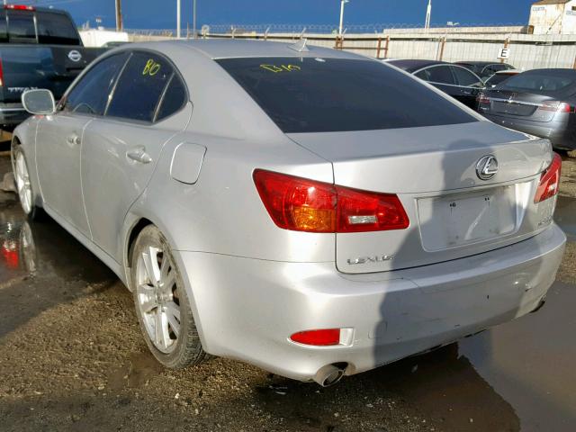 JTHBK262372042425 - 2007 LEXUS IS 250 SILVER photo 3