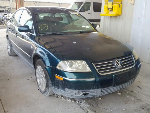 WVWPD63B81P287860 - 2001 VOLKSWAGEN PASSAT GLS GREEN photo 1