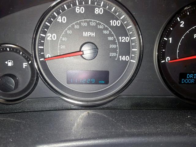 1J8HG58N16C193786 - 2006 JEEP COMMANDER MAROON photo 8