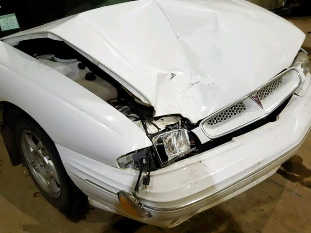 1G2HX52K6T4239029 - 1996 PONTIAC BONNEVILLE WHITE photo 9