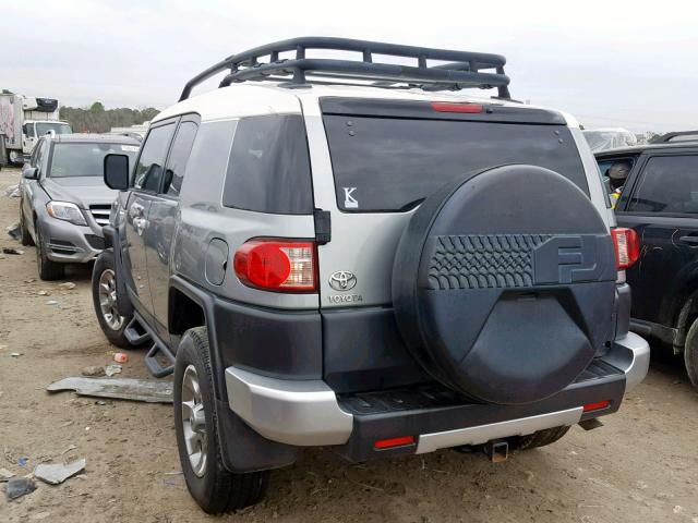 JTEBU4BF8BK113493 - 2011 TOYOTA FJ CRUISER GRAY photo 3